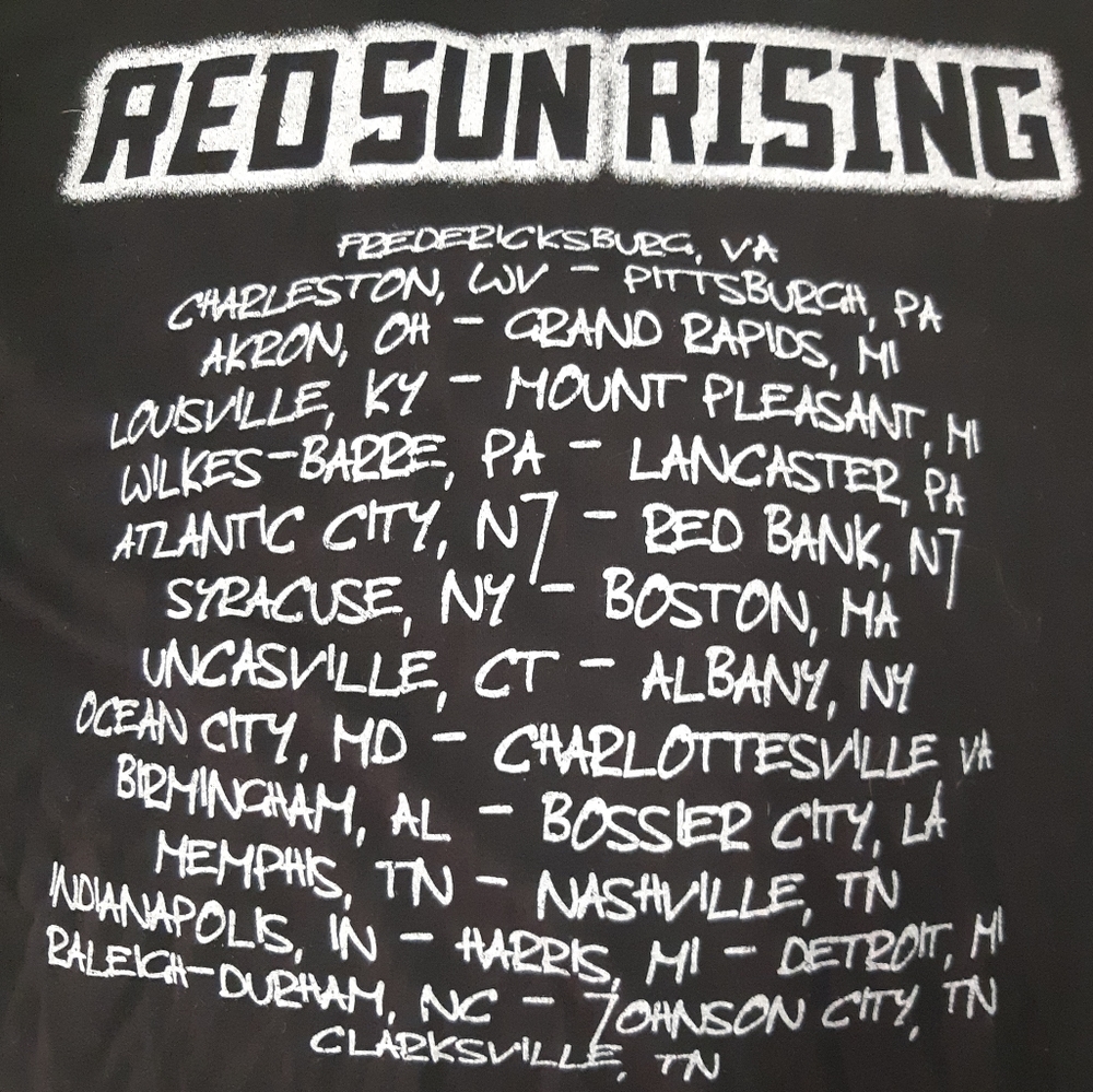 Red Sun Rising t-shirt - Picture 5 of 5